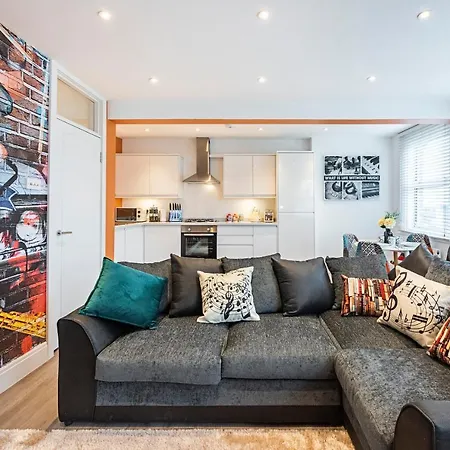Cozy And Serene Brand-new Flat In Kilburn, Apartment *