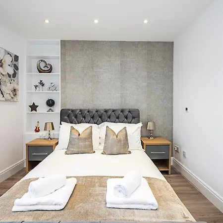 Apartment Cozy And Serene Brand-new Flat In Kilburn,