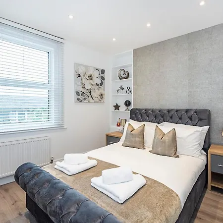 Cozy And Serene Brand-new Flat In Kilburn, * London