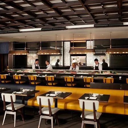 מלון Nobu Portman Square 5*