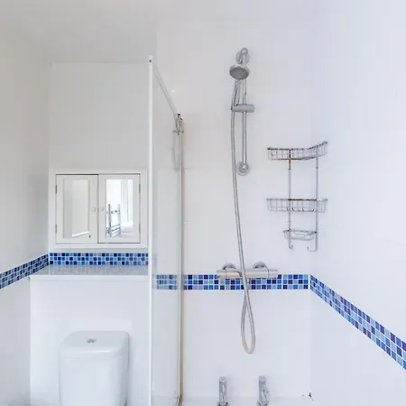 Pass The Keys - Putney Comfy Apartment London