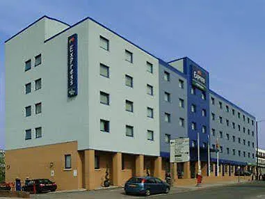 Express Park Royal By Ihg Hotel Londra