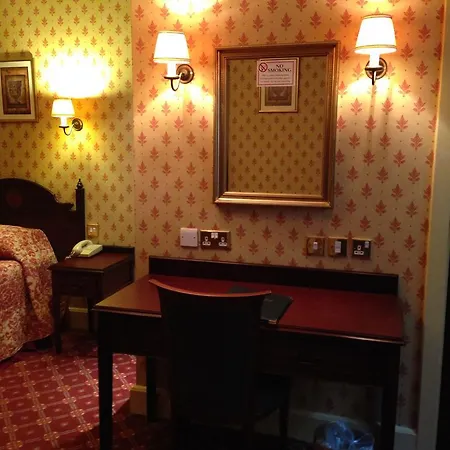 The Westland 3* Londra