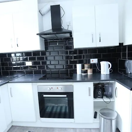 شقة Modern 2 Bedroom Flat, With Free Parking, And Wifi Thamesmead (Greater London)