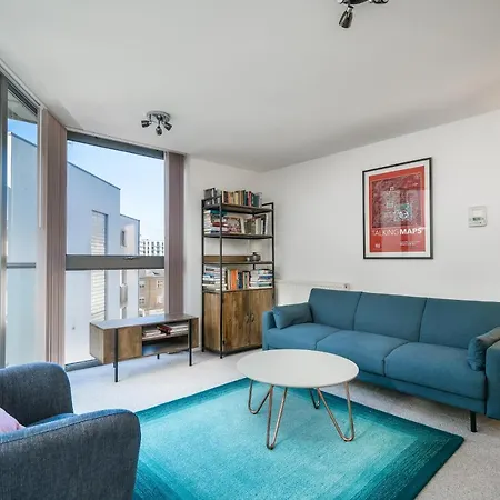 Apartment Charming Flat Near Canary Wharf