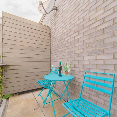 Pass The Keys - Spacious Flat, Royal Docks, * Λονδίνο