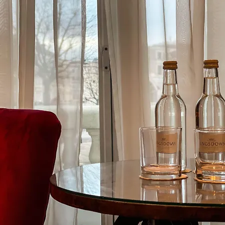 Ashburn Hotel 4*