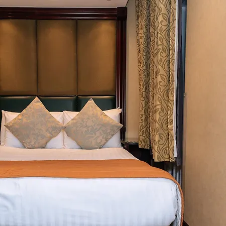 The Premier Notting Hill 4* London