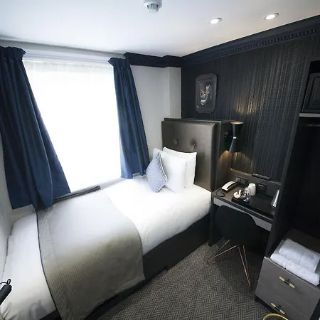 The House Of Toby 4*
