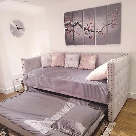 Apartment Cozy Muswell Hill 1-bedroom Flat London