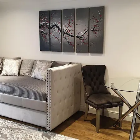 Apartment Cozy Muswell Hill 1-bedroom Flat *