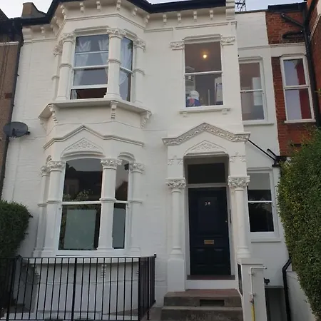 Cozy Muswell Hill 1-bedroom Flat