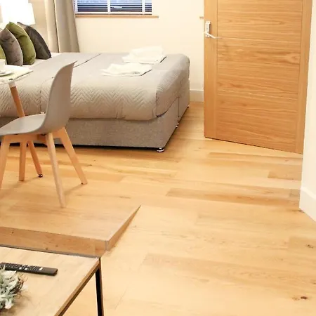 Appartement Lovely With Access For Wheel-chairs In Sydenham