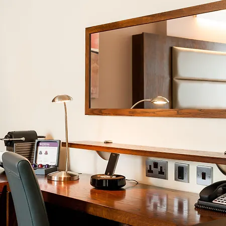 Mercure Paddington 4*