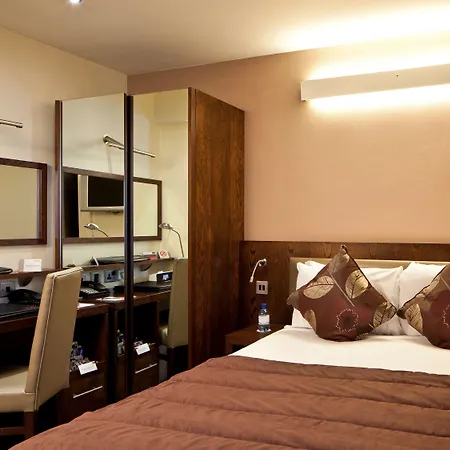 Mercure Paddington 4*