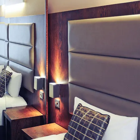 Mercure Paddington Hotel 4*