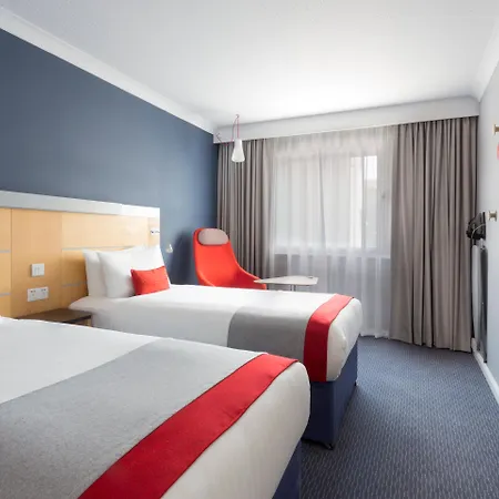 Express Park Royal By Ihg Hotel