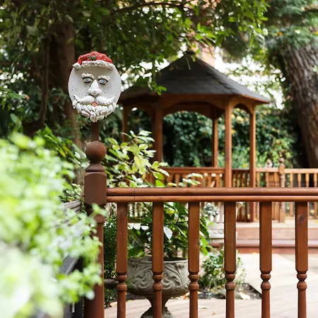Guest house Regency House