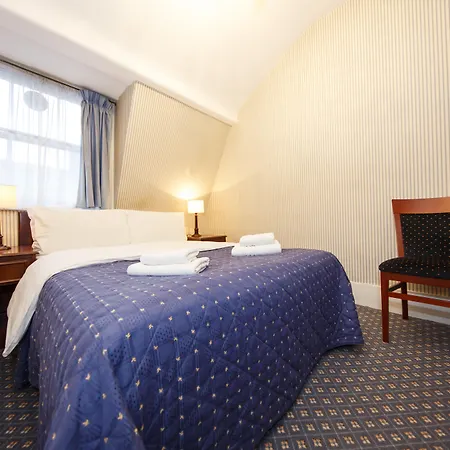 Guest house Regency House 3*