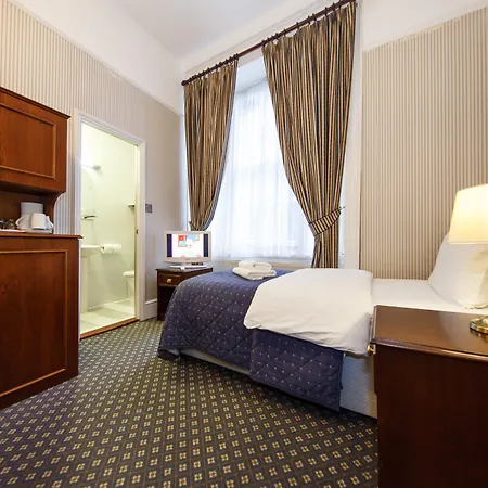 Regency House 3* London