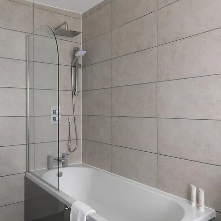 Apartment The Camberwell Retreat - Alluring 2bdr Flat With Garden London
