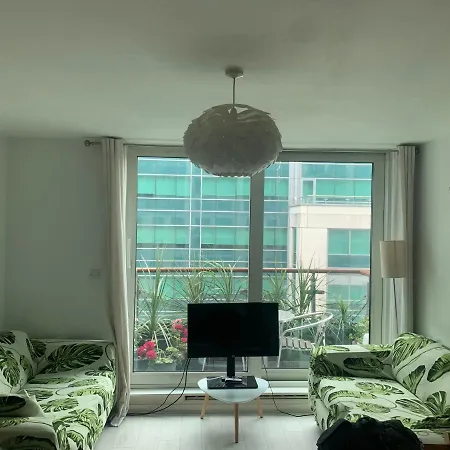 شقة Modern Near The Thames