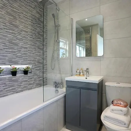 Apartment Aisiki Apartments: Pet-friendly With Air Con & Free Wifi Finchley