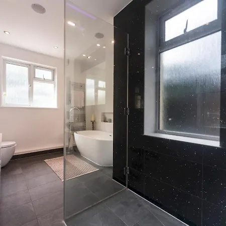 شقة Pass The Keys Luxurious Flat With Large Private Terrace *