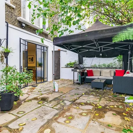 Alfred Hitchcock's Garden Flat London