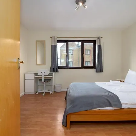Guestready - 4br In Surrey Quays Canada Water *