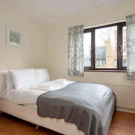 Guestready - 4br In Surrey Quays Canada Water Holiday home