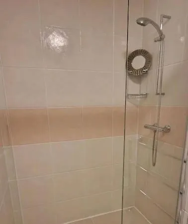 Apartment Private Spacious Studio Ealing 2 Mins From Tube *