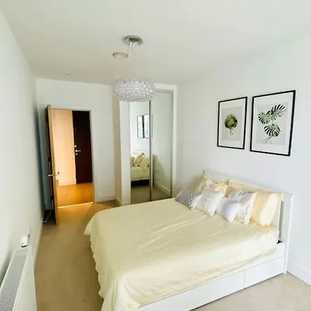 Lovely 1 Bed Flat In North Kensington London