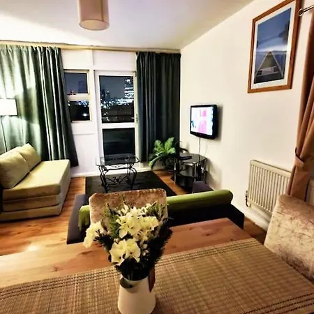 Entire Close To London
