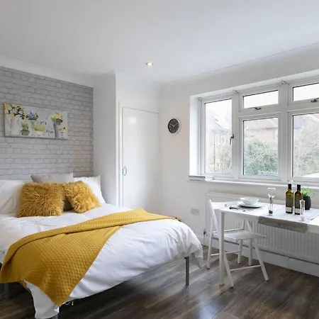 Studio In South Harrow! Appartement Harrow on the Hill