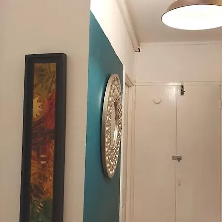 Apartment Entire Close To