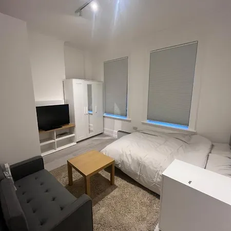 Studio Flat In Camden Town Apartment