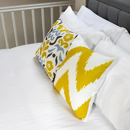 Apartment Skyvillion - Cozy Large 4 & 1 Bed In Enfield, Mins To Tube Station, Free Wi-fi