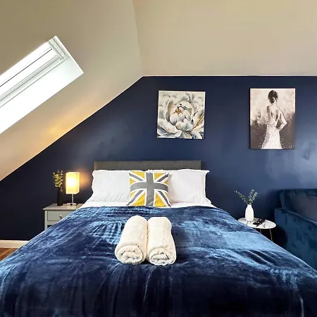 Grand Suites Near Heathrow *