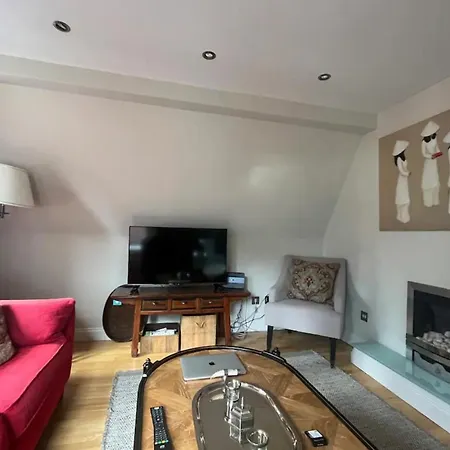 شقة Modern Floor 2bd Flat - Kensington