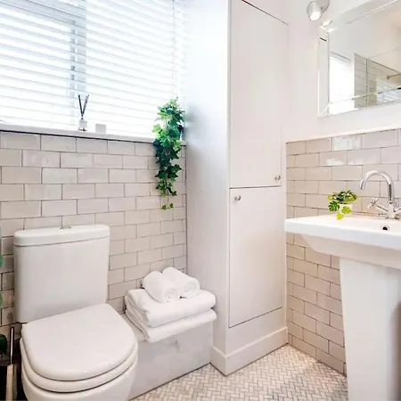 Apartment Contemporary Clapham Living London