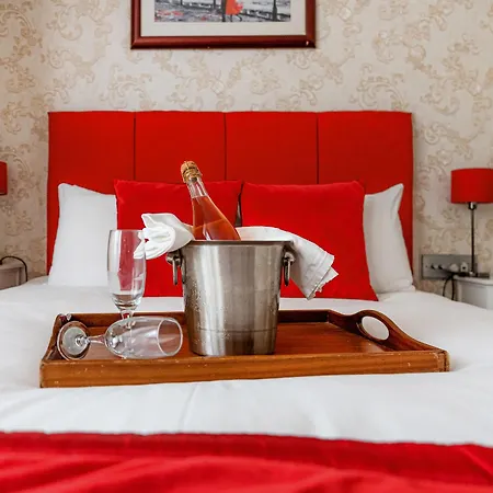 Ashburn Hotel London