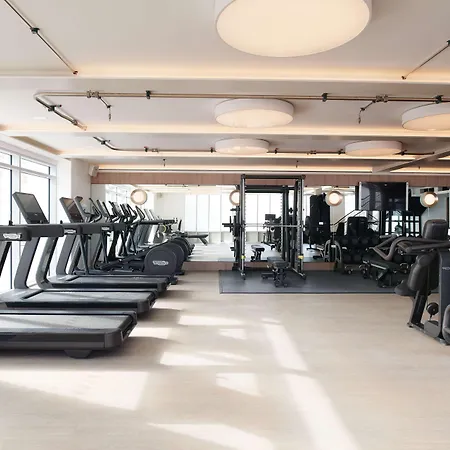 מלון Nobu Portman Square 5*