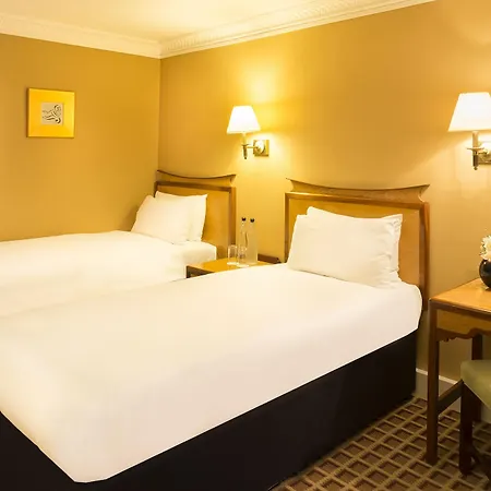 Copthorne Tara Kensington מלון לונדון