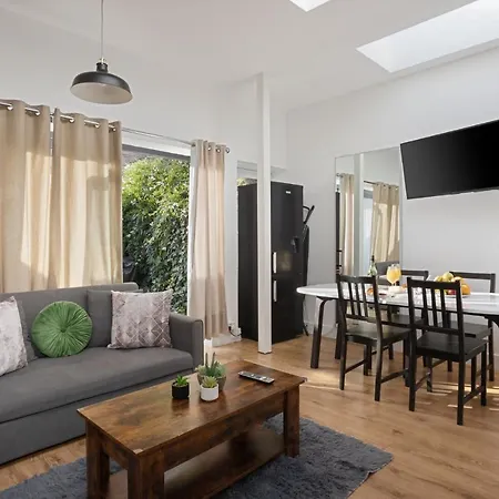 Apartment Fabulous Riverside In Putney London