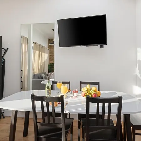 Fabulous Riverside In Putney Apartment *