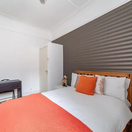 The Orange Garden 2 Bed Serviced Near Notting Hill Portobello Market London