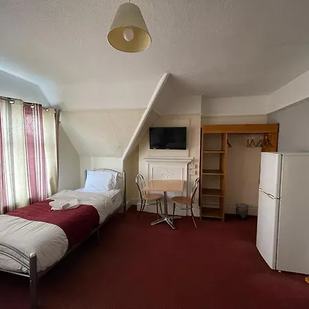St Nicholas Hotel Harrow