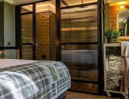 The Gyle - St Pancras 4*