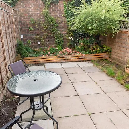 Spacious House Near Kings Cross * London